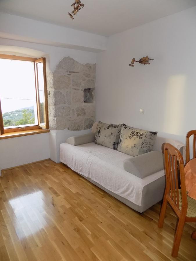 Vacation Apartments Feniks Tučepi Kültér fotó
